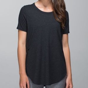 Lululemon Om Split Side Tee- Black/ Size 6